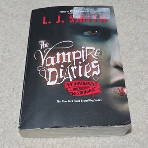 L. J. Smith The Vampire Diaries Book